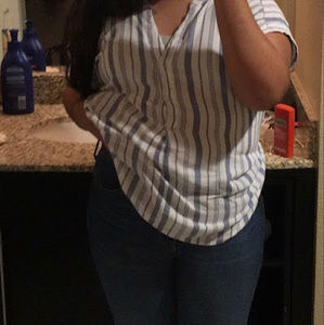 Meet your Posher, Ana